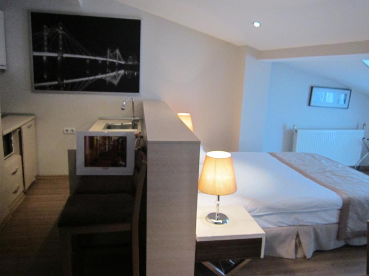 Derpa Suite Hotel Istanbul Exterior photo