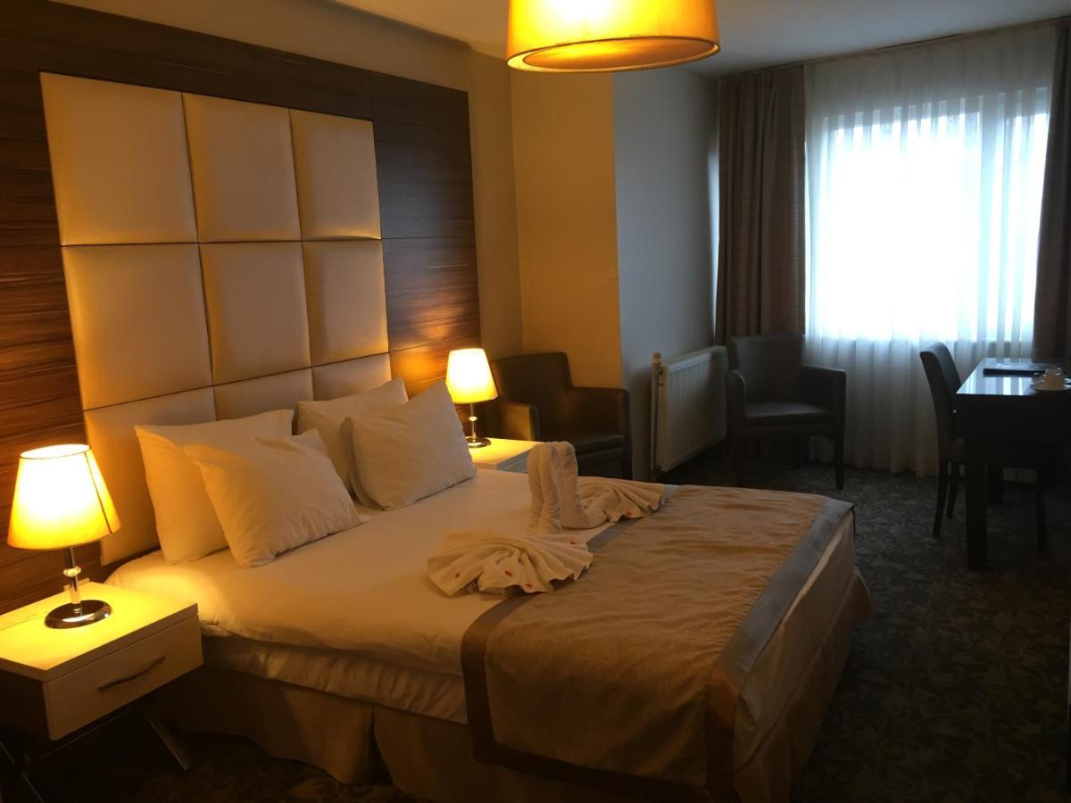 Derpa Suite Hotel Istanbul Exterior photo
