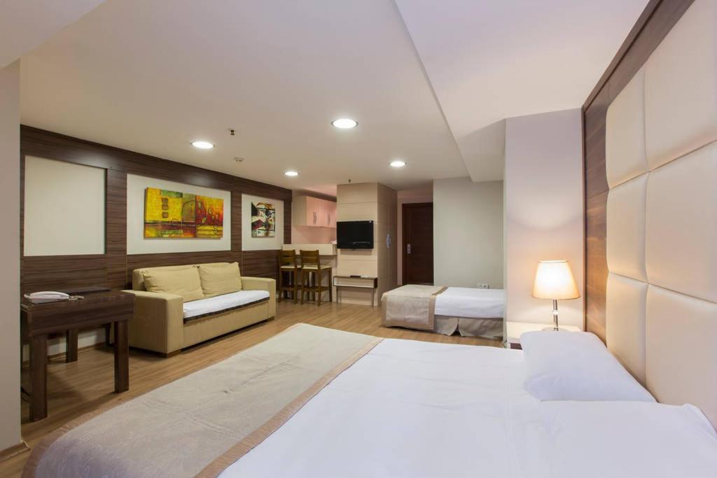 Derpa Suite Hotel Istanbul Exterior photo