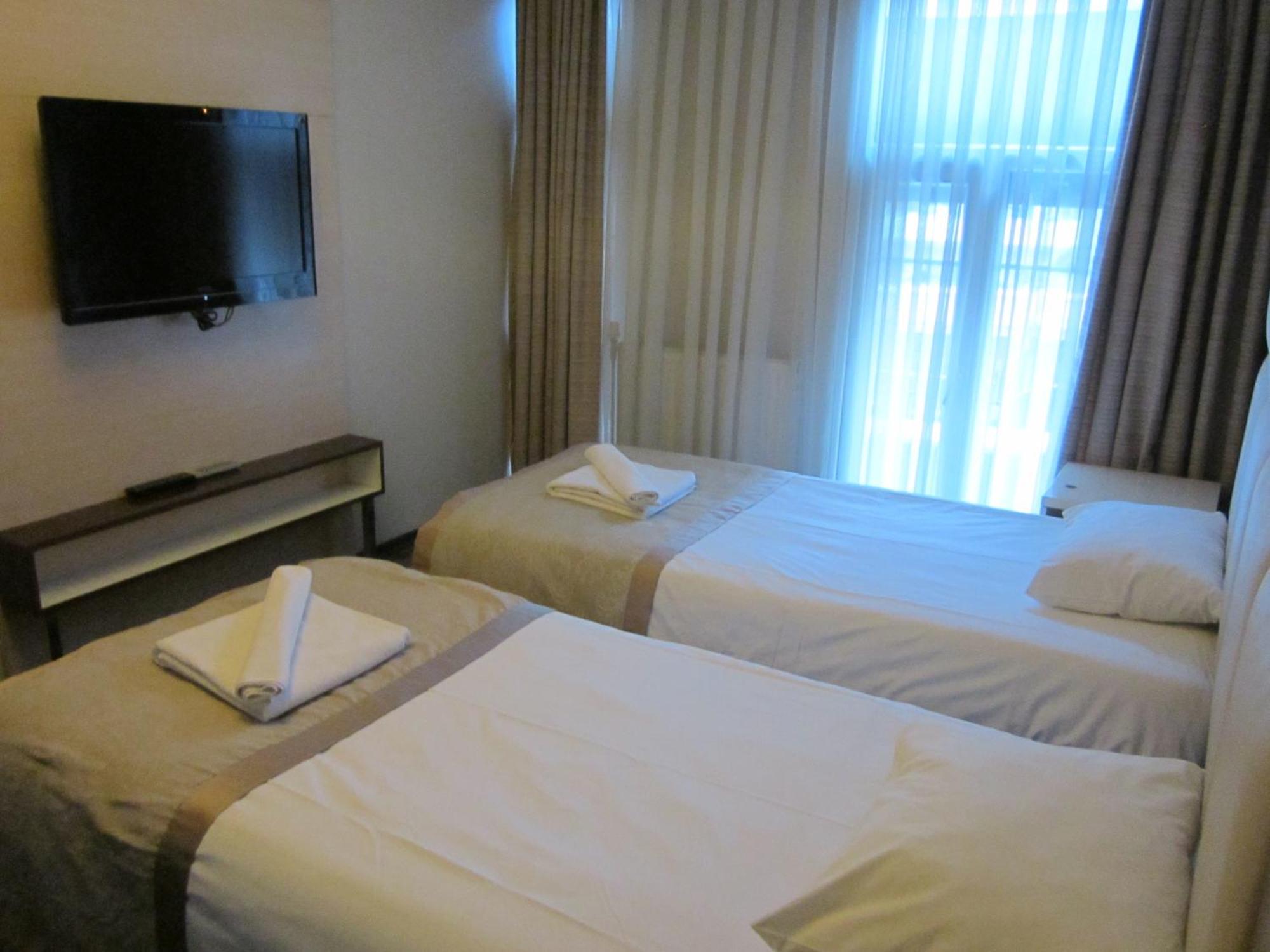 Derpa Suite Hotel Istanbul Exterior photo